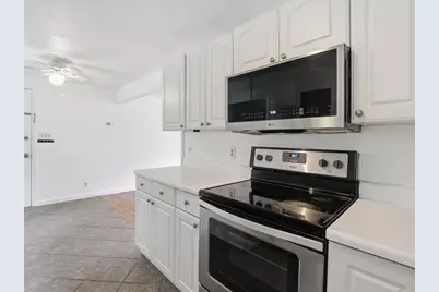 50 Prescott St #50, Framingham, MA 01702 - Photo 5