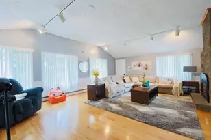 36 Mary Lou St, Methuen, MA 01844 - Photo 5