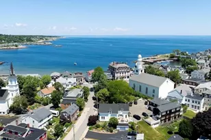 9 Jewett St, Rockport, MA 01966 - Photo 3