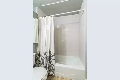 437 D Street #5B, Boston, MA 02210 - Photo 17