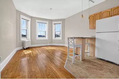 1572 Commonwealth Ave. #14, Boston, MA 02135 - Photo 13