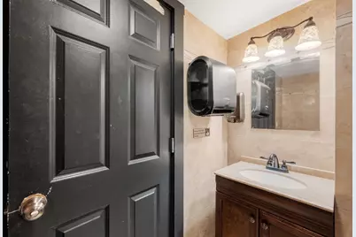 76 Salem Street, Boston, MA 02113 - Photo 27