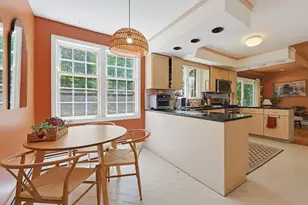 12 Carriage Dr, Lexington, MA 02420 - Photo 11