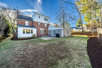 17 Woodhaven Rd, Newton, MA 02468 - Photo 3