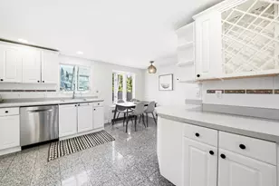 17 Woodhaven Rd, Newton, MA 02468 - Photo 19