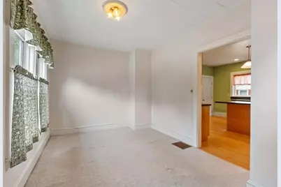 14 Doane St, Fitchburg, MA 01420 - Photo 7