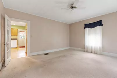 14 Doane St, Fitchburg, MA 01420 - Photo 9