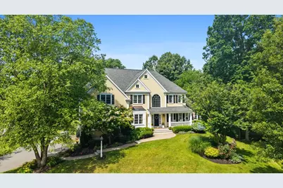 11 Tappan Way, Lynnfield, MA 01940 - Photo 1