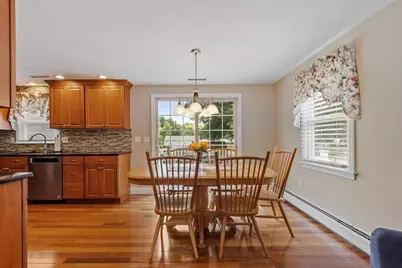 15 Dallas Rd, Lowell, MA 01854 - Photo 9