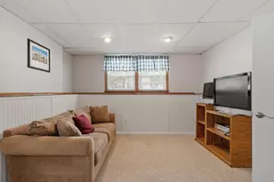 15 Dallas Rd, Lowell, MA 01854 - Photo 23