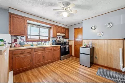 188 Auburn St, Auburn, MA 01501 - Photo 15