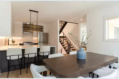 177 Thorndike St #1, Brookline, MA 02446 - Photo 5