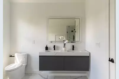 177 Thorndike St #1, Brookline, MA 02446 - Photo 29