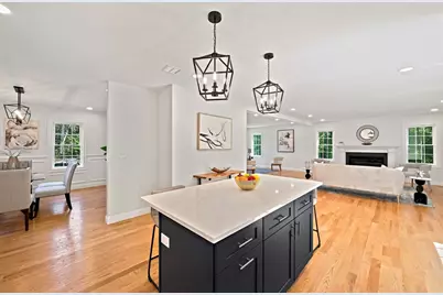 5 Clarendon, Holbrook, MA 02343 - Photo 9