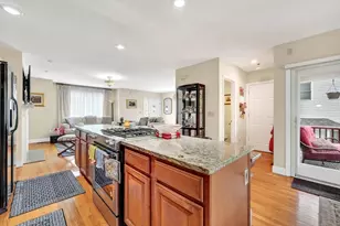 58-60 Tanglewood, Newton, MA 02459 - Photo 11