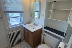 543 Broadway, Somerville, MA 02145 - Photo 13