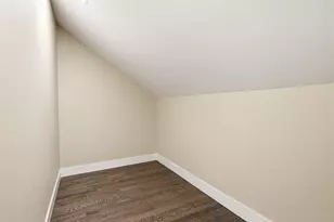 53 Devens St, Springfield, MA 01151 - Photo 33
