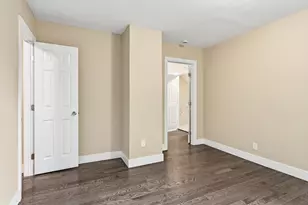 53 Devens St, Springfield, MA 01151 - Photo 25