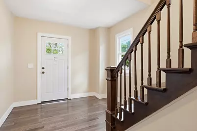 53 Devens St, Springfield, MA 01151 - Photo 5