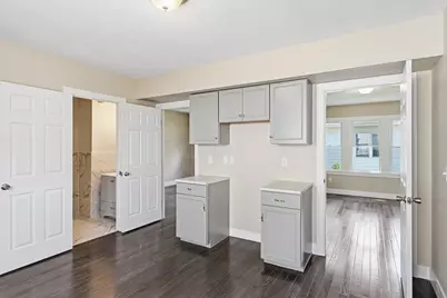 53 Devens St, Springfield, MA 01151 - Photo 13
