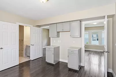 53 Devens St, Springfield, MA 01151 - Photo 13