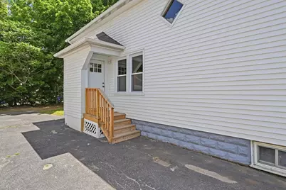 53 Devens St, Springfield, MA 01151 - Photo 37