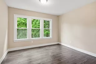 53 Devens St, Springfield, MA 01151 - Photo 23