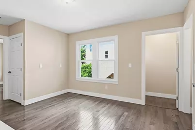 53 Devens St, Springfield, MA 01151 - Photo 15