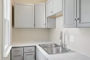 53 Devens St, Springfield, MA 01151 - Photo 17