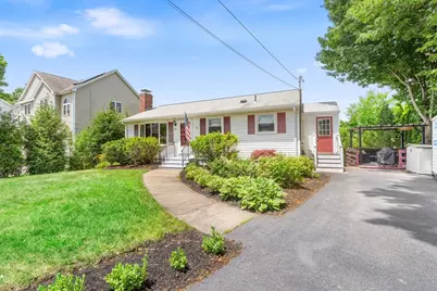 37 Angelo St, Worcester, MA 01604 - Photo 7