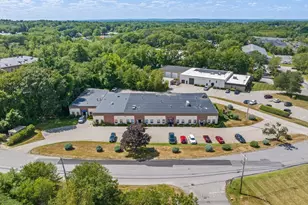 31 Flagship Dr, North Andover, MA 01845 - Photo 1