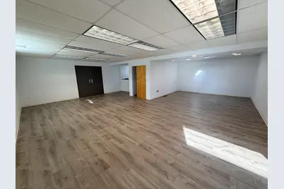 323 Main St, Milford, MA 01757 - Photo 7