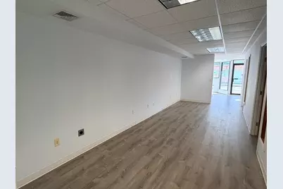 323 Main St, Milford, MA 01757 - Photo 11