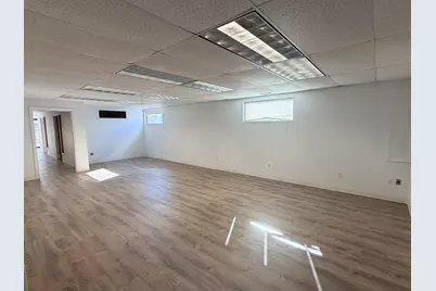 323 Main St, Milford, MA 01757 - Photo 9