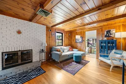31 Braeburn Rd, Boston, MA 02136 - Photo 7