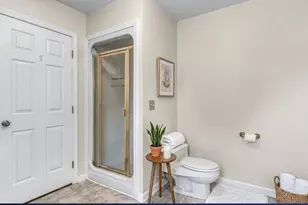 39 Venture Dr, Springfield, MA 01119 - Photo 17