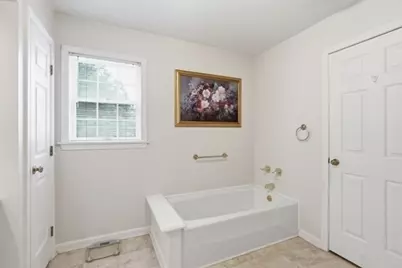 39 Venture Dr, Springfield, MA 01119 - Photo 19