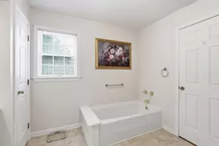 39 Venture Dr, Springfield, MA 01119 - Photo 19