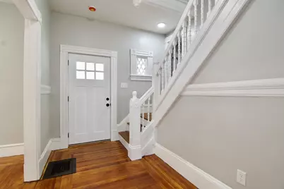 43 Princeton St, Springfield, MA 01109 - Photo 3