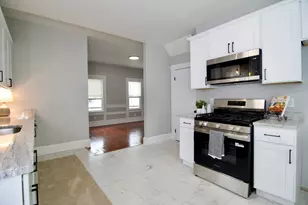 43 Princeton St, Springfield, MA 01109 - Photo 13