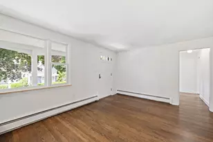 21 Shepard St, Marblehead, MA 01945 - Photo 17
