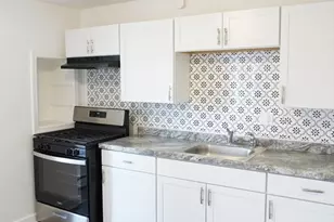7 Floyd, Lowell, MA 01852 - Photo 3