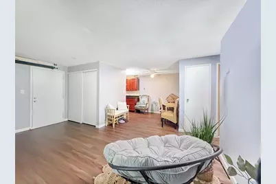 7 Village Rock Ln #2, Natick, MA 01760 - Photo 3
