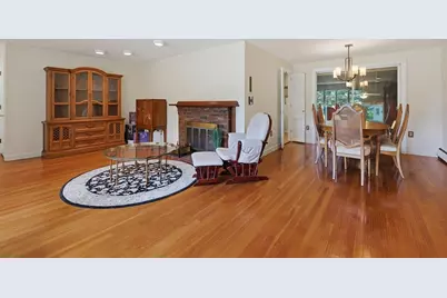 37 Park St, Wilmington, MA 01887 - Photo 7