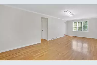 990 Frank Smith Rd, Longmeadow, MA 01106 - Photo 13