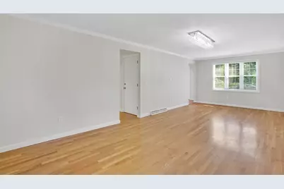 990 Frank Smith Rd, Longmeadow, MA 01106 - Photo 13