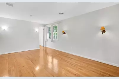 990 Frank Smith Rd, Longmeadow, MA 01106 - Photo 19