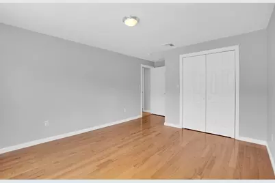 990 Frank Smith Rd, Longmeadow, MA 01106 - Photo 25