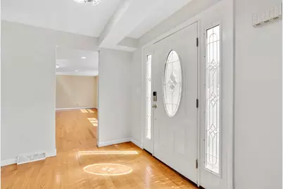 990 Frank Smith Rd, Longmeadow, MA 01106 - Photo 9