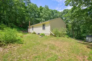 50 Monson Rd, Wales, MA 01081 - Photo 5